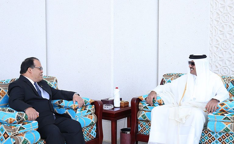 Wilfredo C. Santos meets Emir of Qatar Sheikh Tamim bin Hamad AlThani 04 Jan 2016
