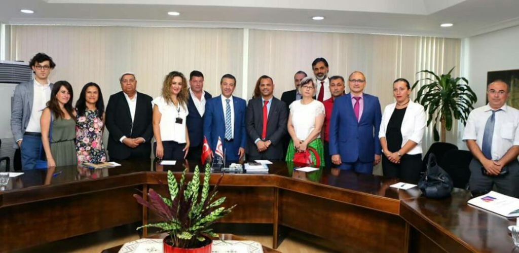 A group of Intl journalists with Tahsin Ertugruloğlu, Foreign Minister of Turkish Republic of Northren Cyprus