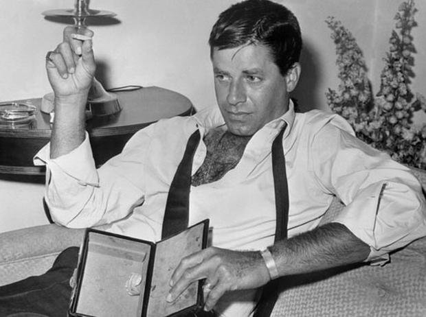 Legendary Comedian Jerry Lewis Dies at 91