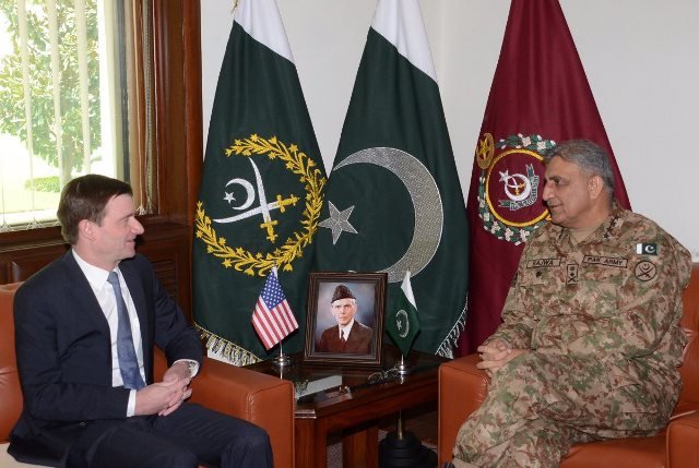 Pakistan Army Chief Gen Bajwa with US Ambassador