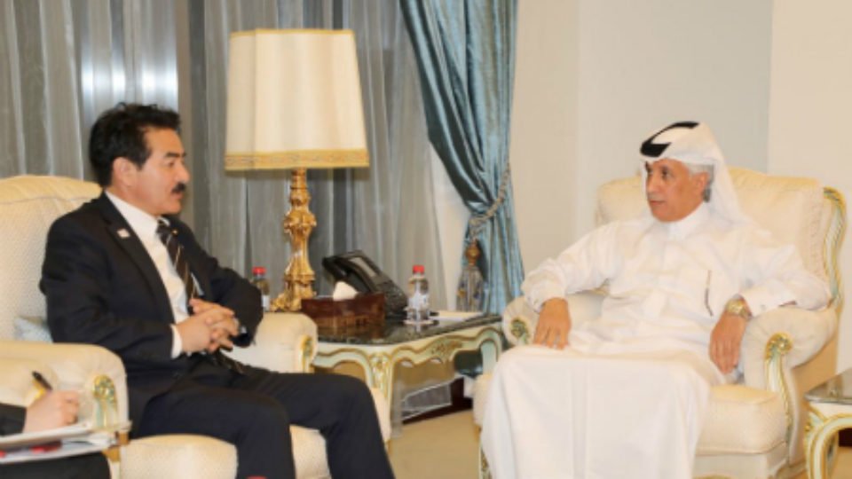 Japanese Foreign Minister of State Sato meets Qatari Counterpart