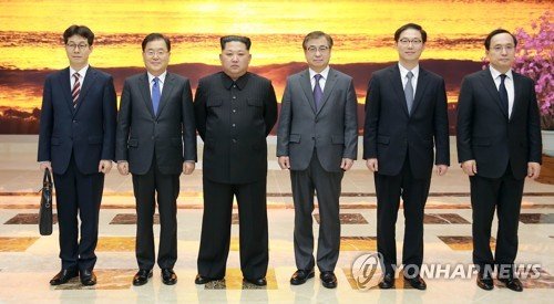 Koreas Agree to Hold Summit in April