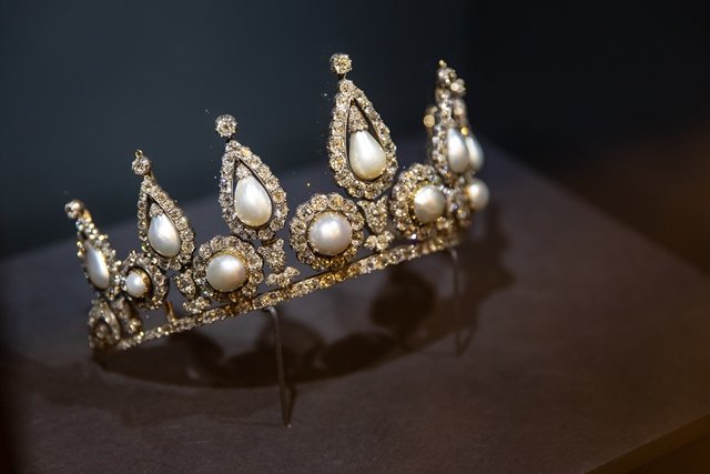 Qatar Museums Inaugurated World-Famous Pearls Exhibition in Moscow