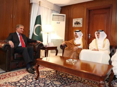 Qatar Dy. Prime Minister & Foreign Minister Met Pakistan’s Prime Minister Imran Khan and Army Chief