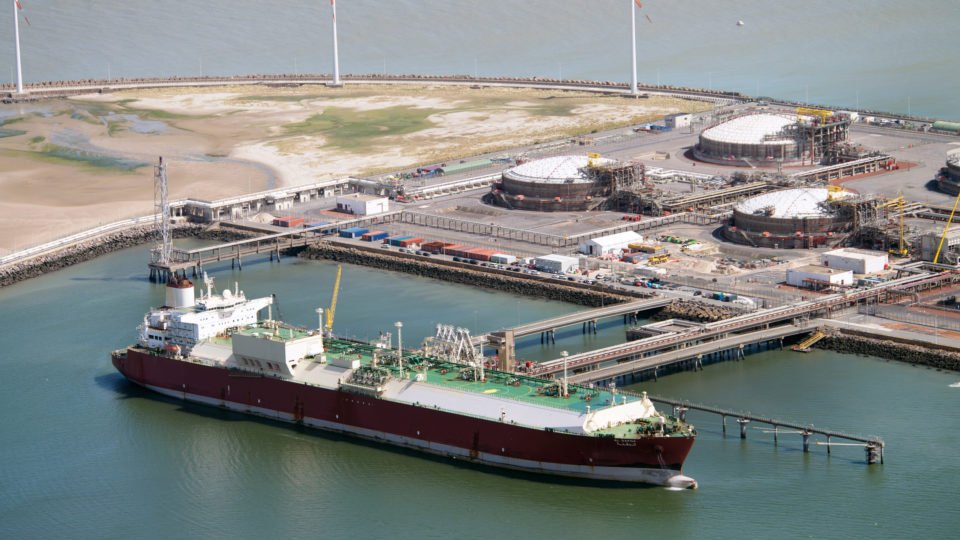 QP-Fluxys Belgium Signs Landmark Agreement for Zeebrugge LNG Terminal Services