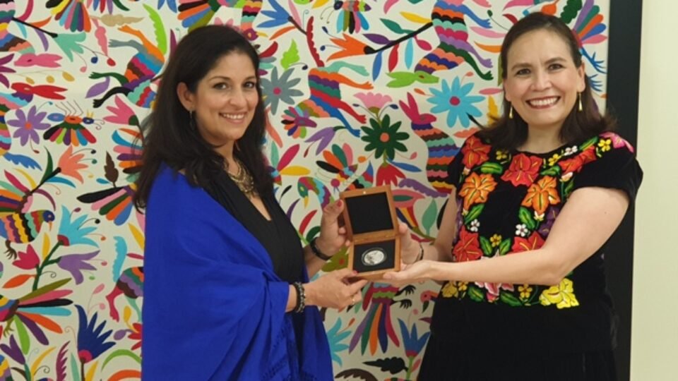 Doha-based Mexican Receives ‘Distinguished Mexican’ Medal