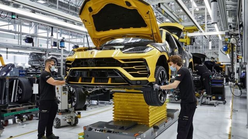 Automobili Lamborghini Earns “Top Employer Italy 2021” Certification