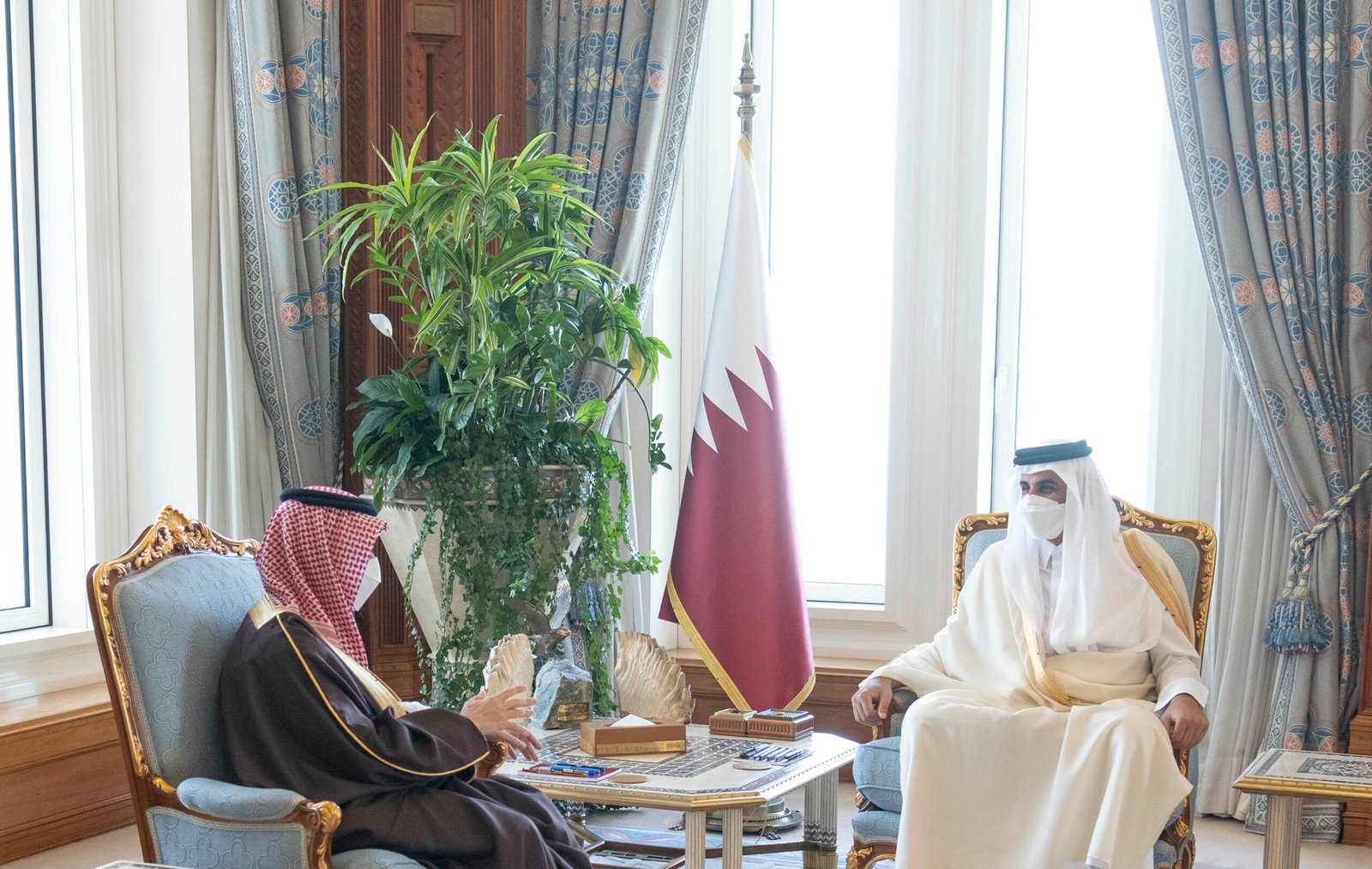 Saudi Arabia’s Foreign Minister Conveys Kingdom’s Ruler Message to Amir of Qatar and Meets Qatar’s Counterpart