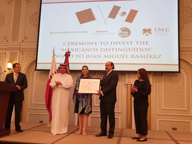 Qatar : Mexican Artist Who Captures Time Through Camera Lens Feted with 2021 ‘Mexicanos Distinguidos’ Medal