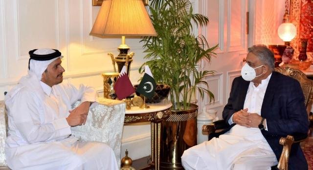 Pakistan-Qatar Press for Release of Frozen Afghan Assets