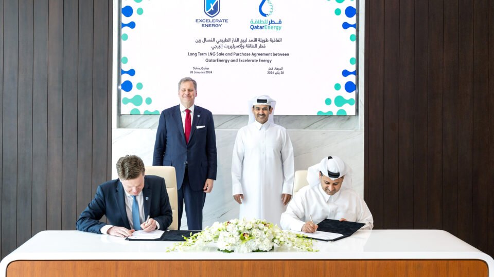 QatarEnergy, Excelerate Energy Sign 15-Year Agreement to Supply 1 MTPA of LNG to Bangladesh