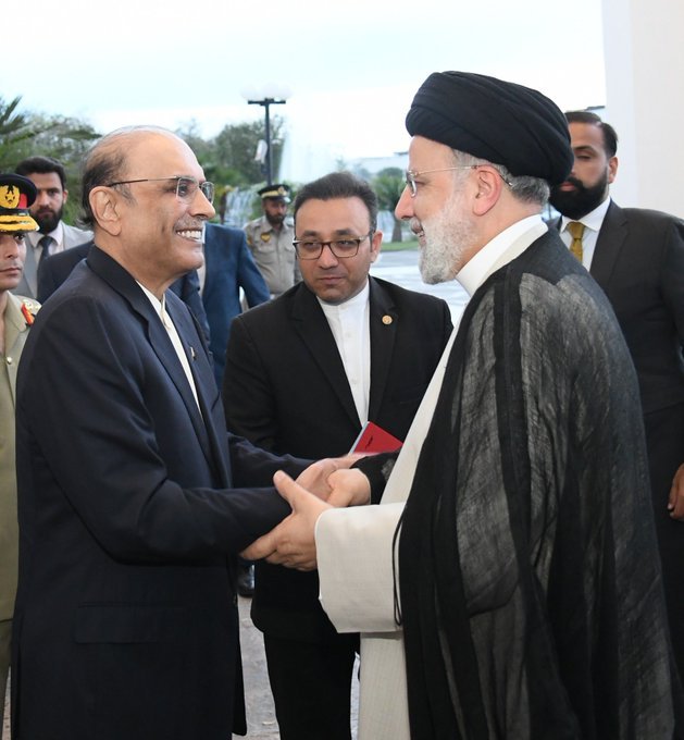 Iran President Raisi Concludes 3-Day Visit to Pakistan; Neighboring Countries Agree To Boost Trade Volume