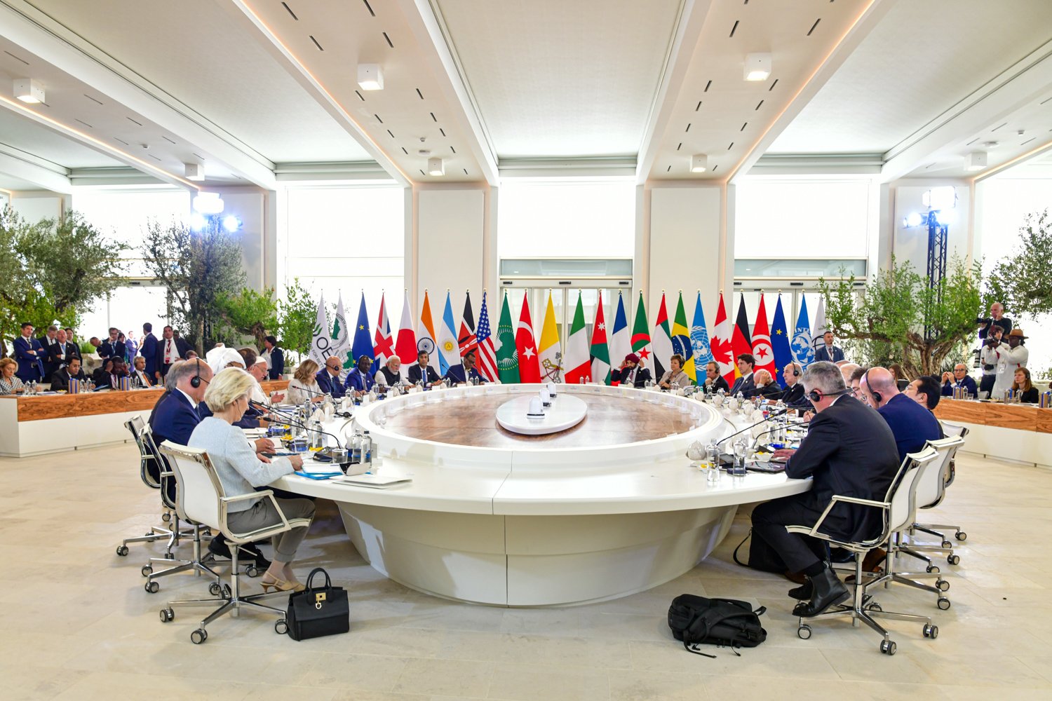 G-7 Group Concludes Its 50th Summit in Italy; Determination To Uphold Int’l Order