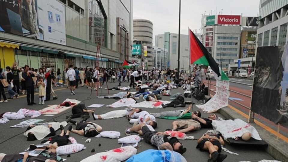 Gaza Carnage Recreated in Tokyo to Call Attention to Palestinians’ Plight