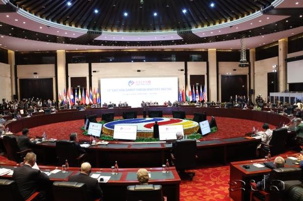 57th ASEAN Foreign Ministers Meeting Reviewed Progress In Building ...