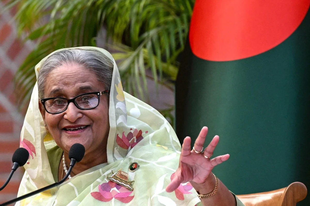 Army Takes Over in Bangladesh; PM Hasina Resigns and Flee; Protesters Smashed Statue of ‘Father of Nation’